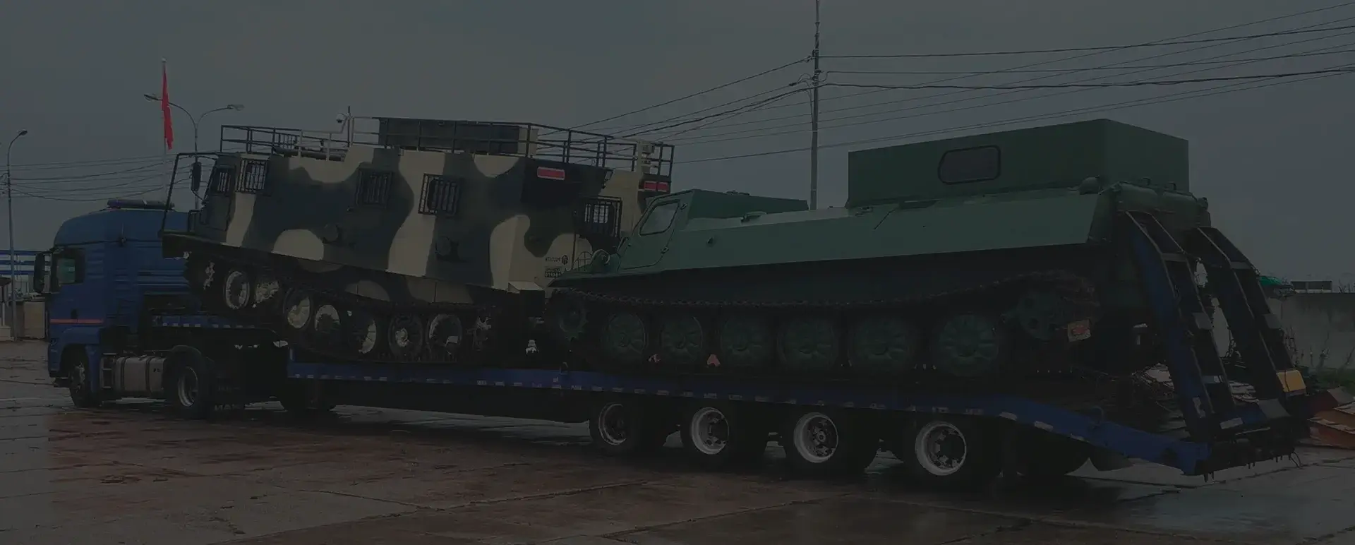 Транспортировка танков и ракет в поселке Зональная Станция (Сибирский округ - Томская область) с соблюдением секретности.