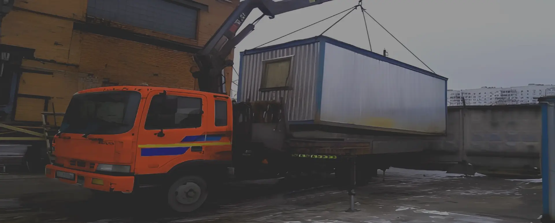 Получить уникальное предложение по перевозке негабаритного вагончика грузовым транспортом по России из Зональной Станции с гарантией безопасности
